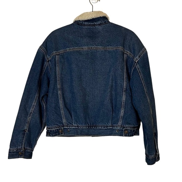 Levi's New Heritage Sherpa Jacket in Hot Head - Picture 11 of 16